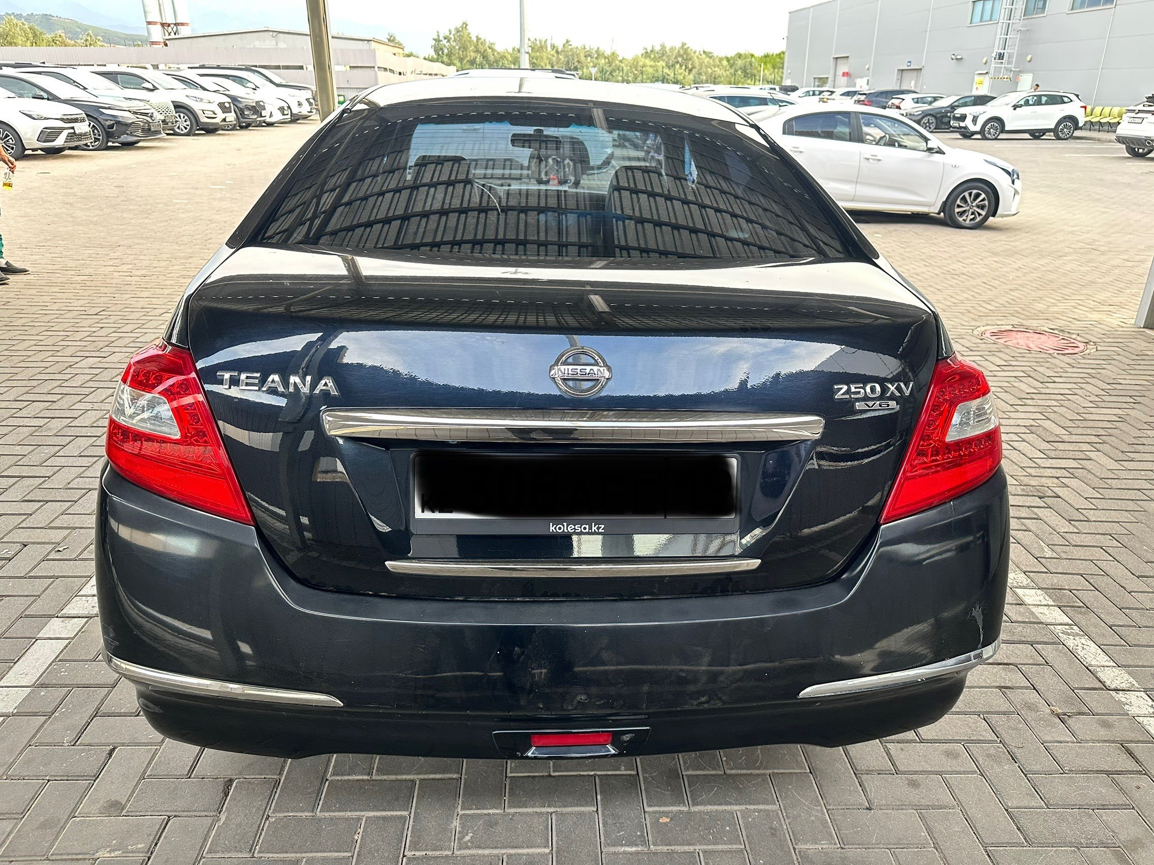 Nissan Teana 2011
