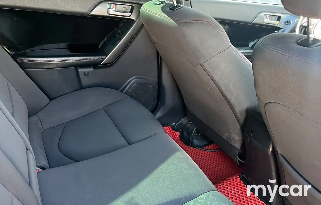 Kia Cerato 2011