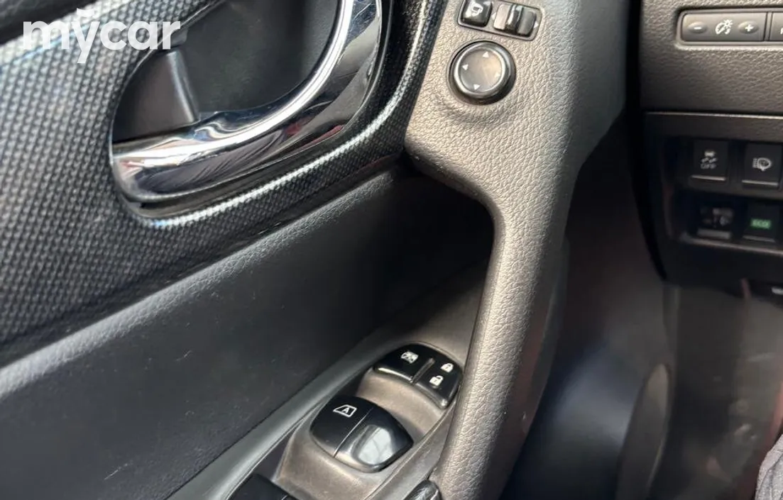 Nissan X-Trail 2014