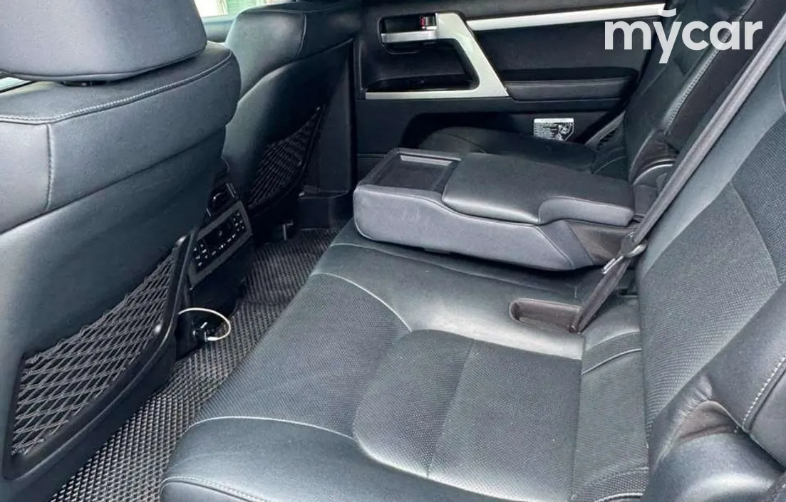 Toyota Land Cruiser 2018