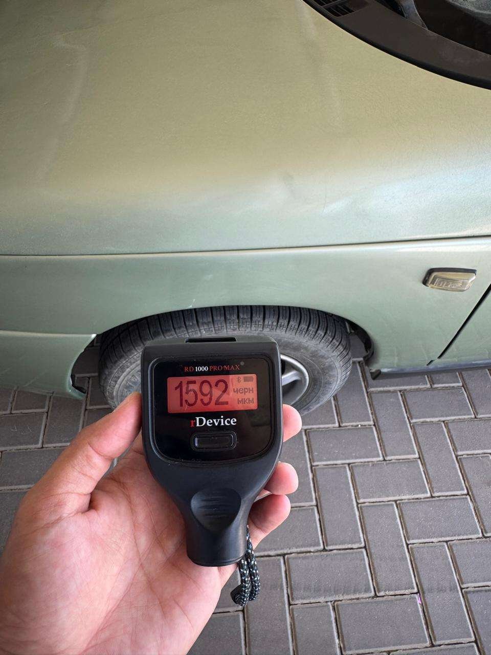 LADA 2111 2002