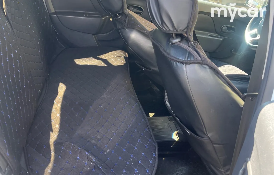 Renault Logan 2021