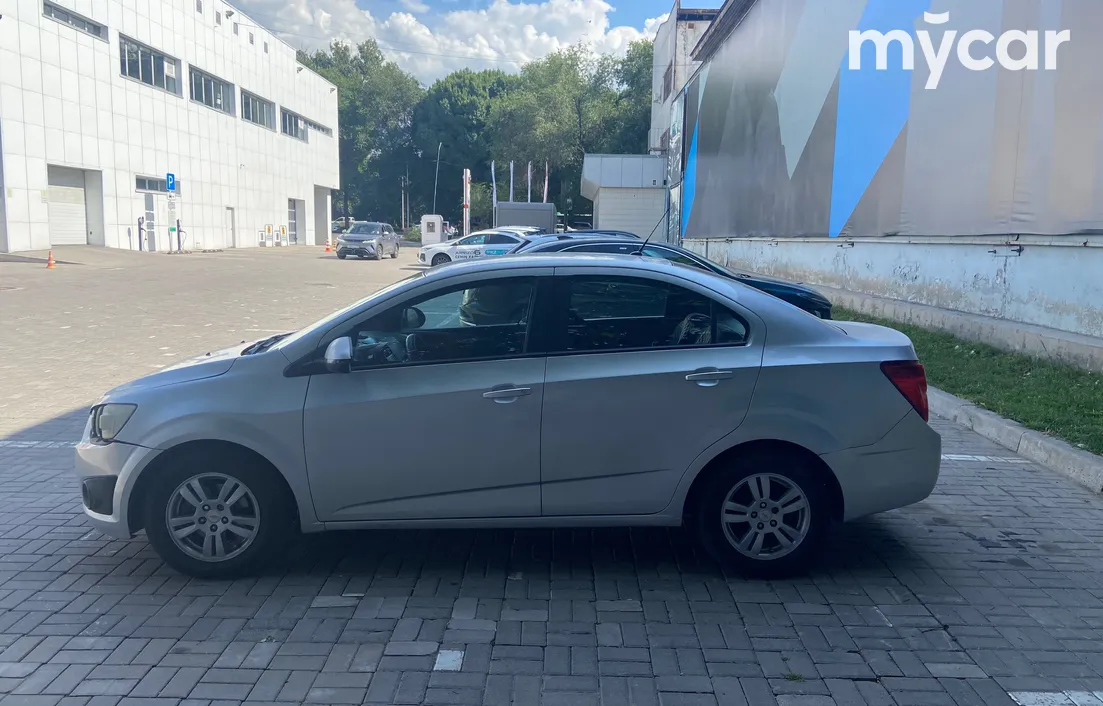 Chevrolet Aveo 2015