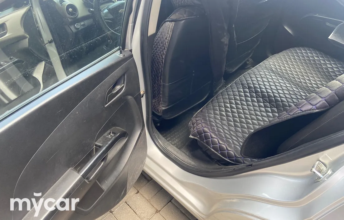 Chevrolet Aveo 2015