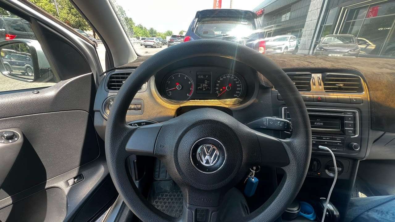 Volkswagen Polo 2014