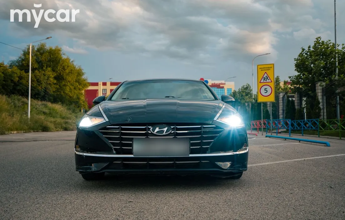 Hyundai Sonata 2021