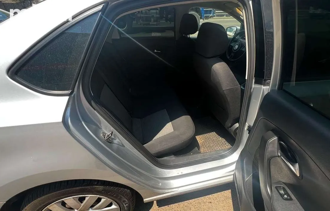 Volkswagen Polo 2014