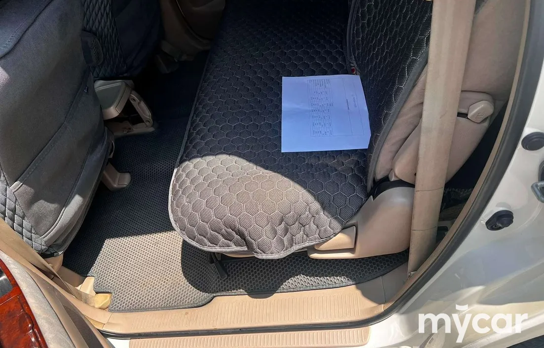 Toyota Gaia 1998