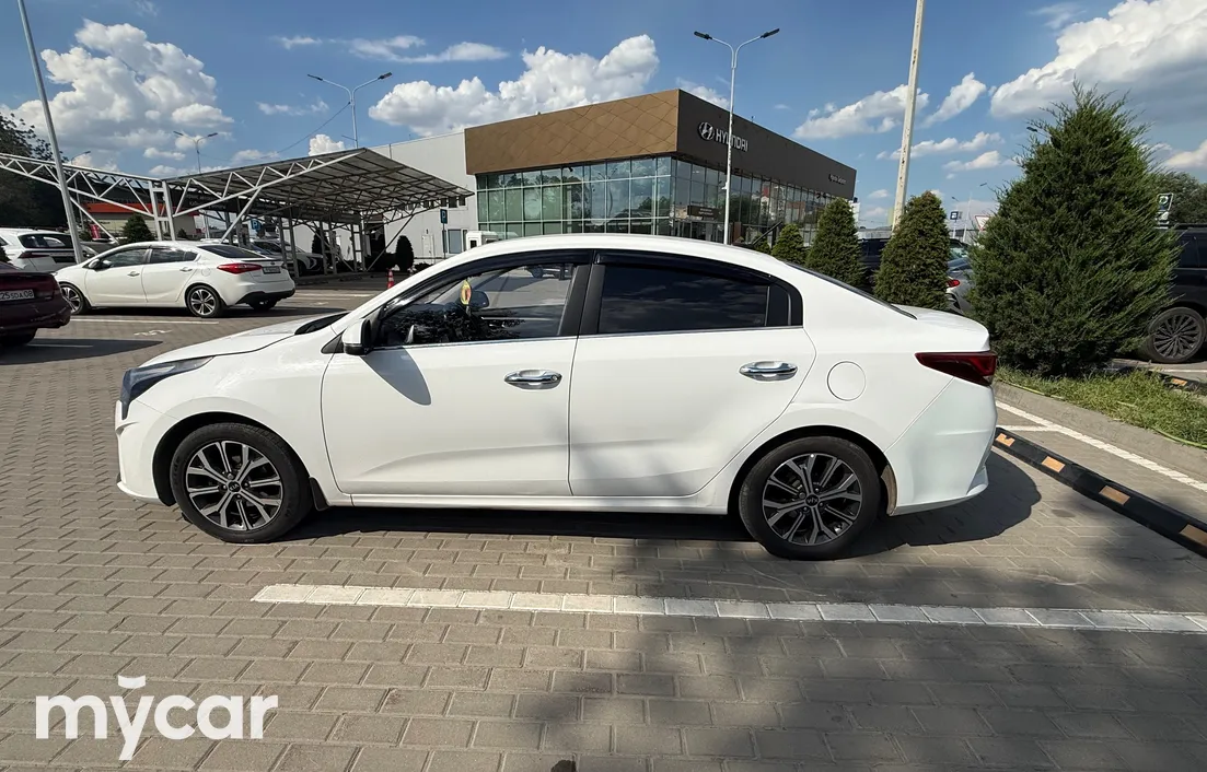 Kia Rio 2021
