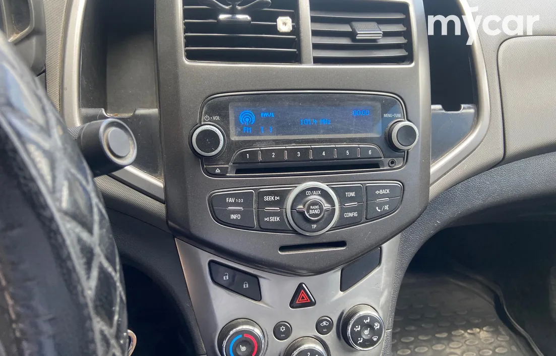 Chevrolet Aveo 2015