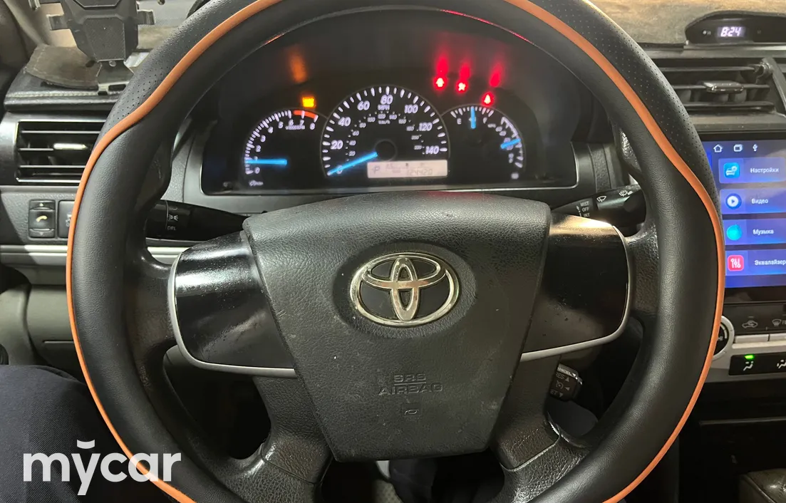 Toyota Camry 2012