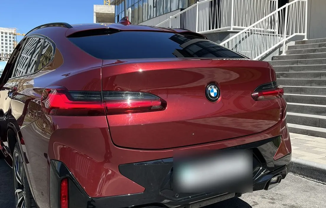 BMW X4 2023