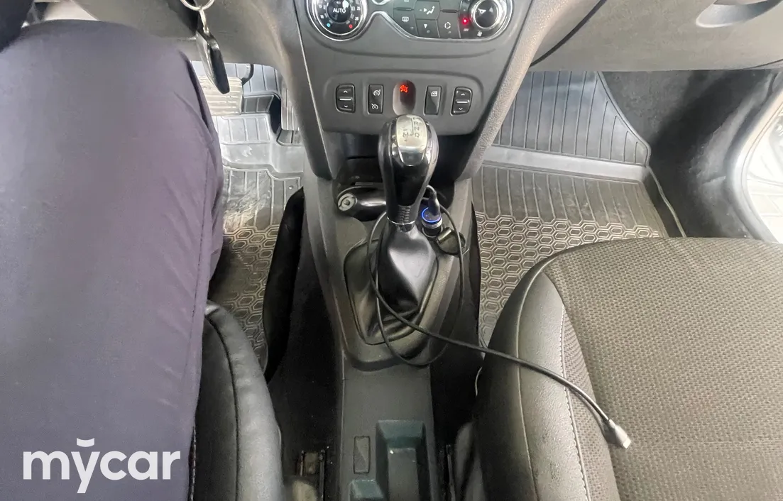 Renault Logan 2021