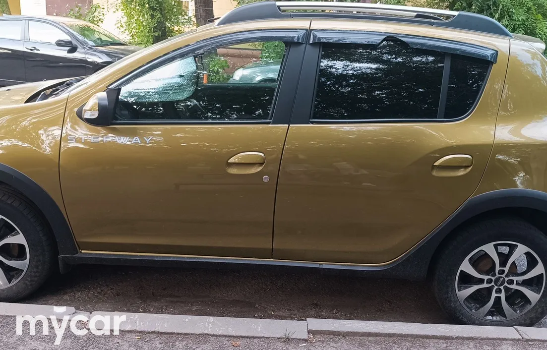 Renault Sandero 2016
