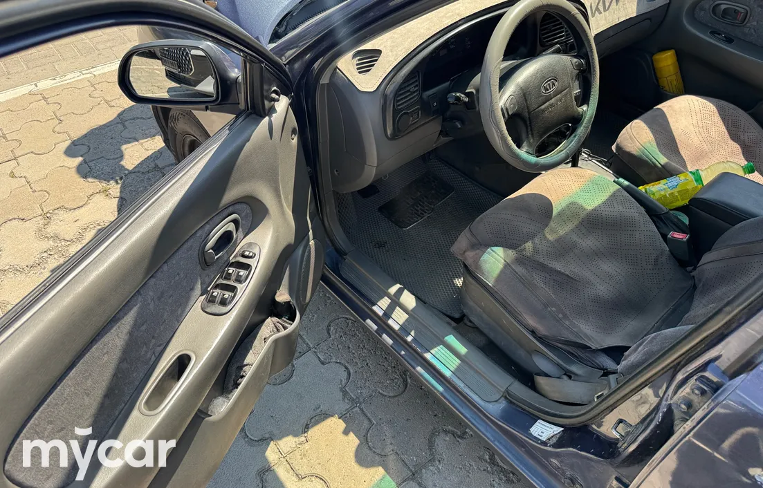 Kia Spectra 2006