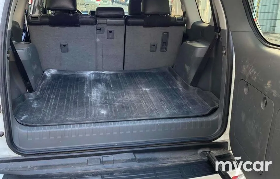 Toyota Land Cruiser Prado 2012