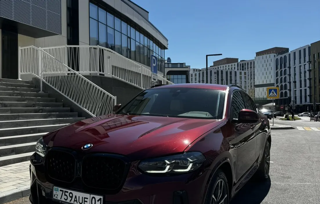 BMW X4 2023