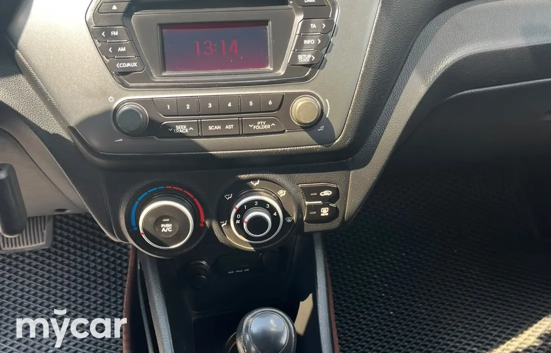 Kia Rio 2013