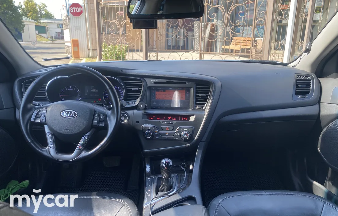 Kia K5 2012
