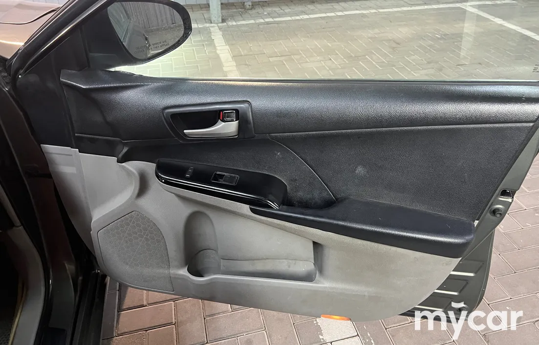 Toyota Camry 2012