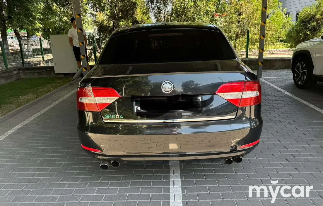 Skoda Superb 2013