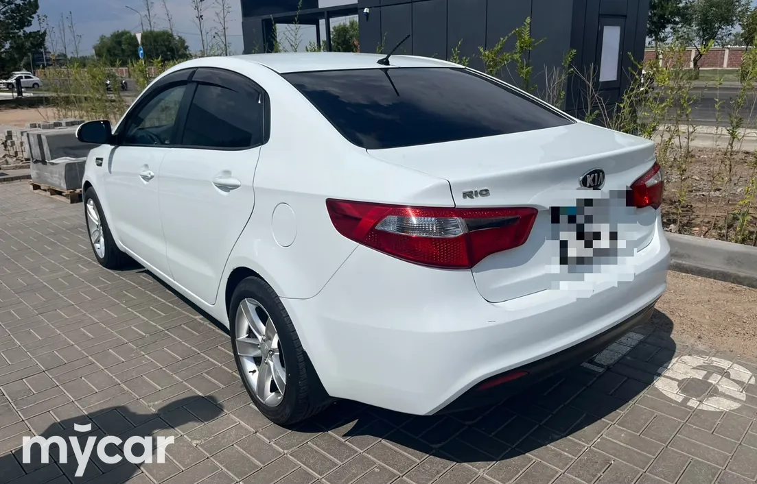 Kia Rio 2013
