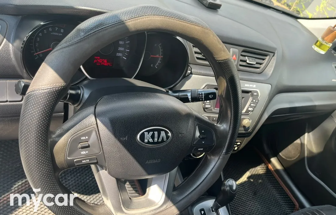 Kia Rio 2013