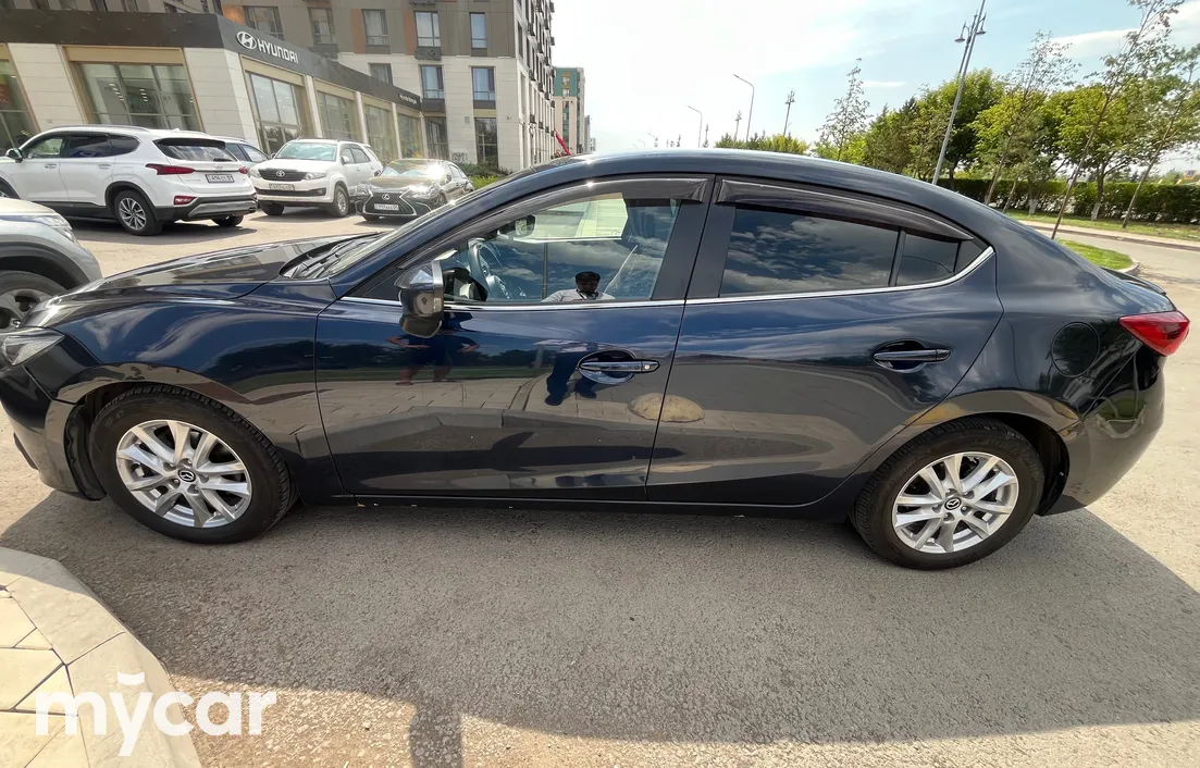 Mazda 3 2015