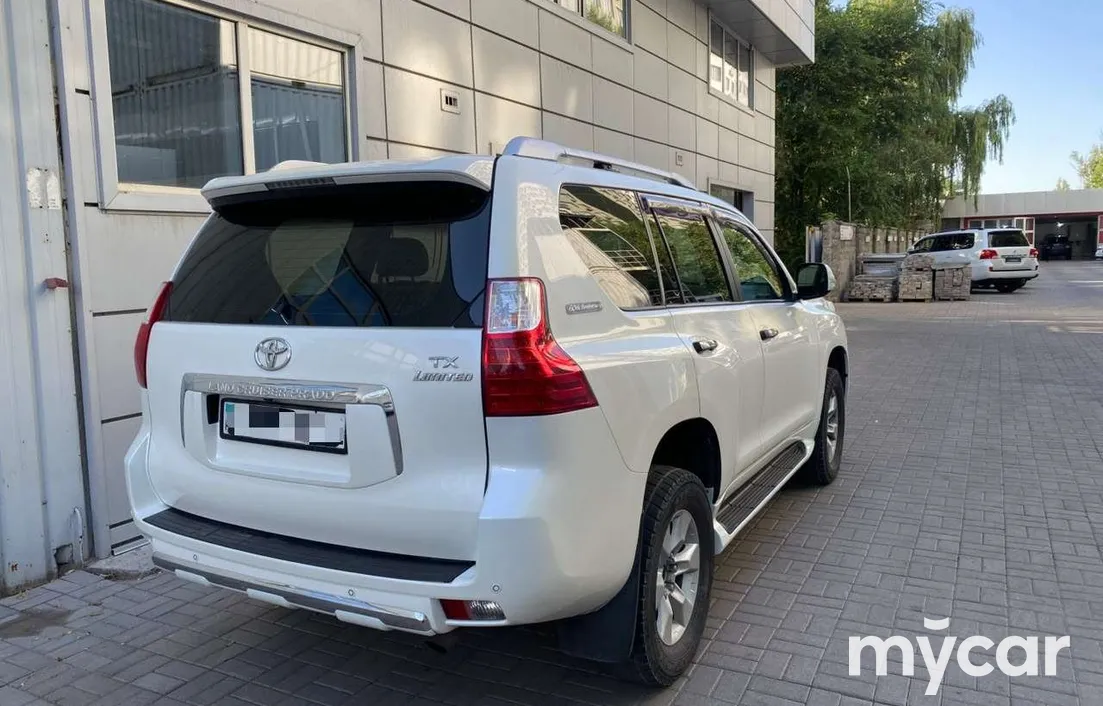 Toyota Land Cruiser Prado 2012