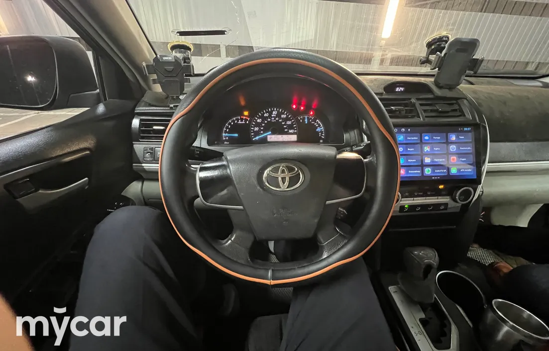 Toyota Camry 2012