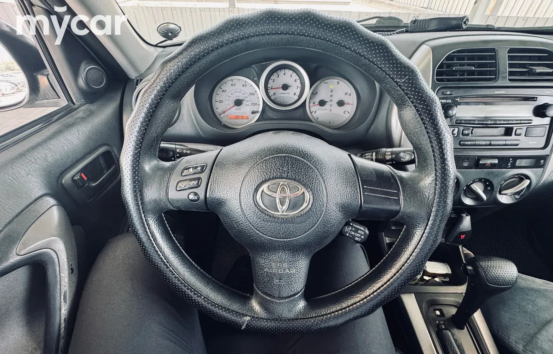 Toyota RAV4 2004
