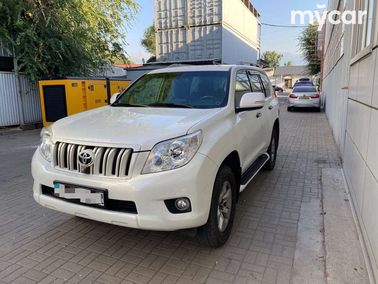 Toyota Land Cruiser Prado 2012