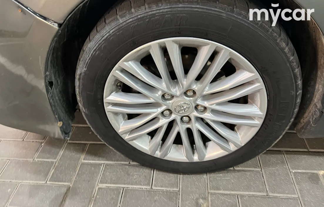 Toyota Camry 2012