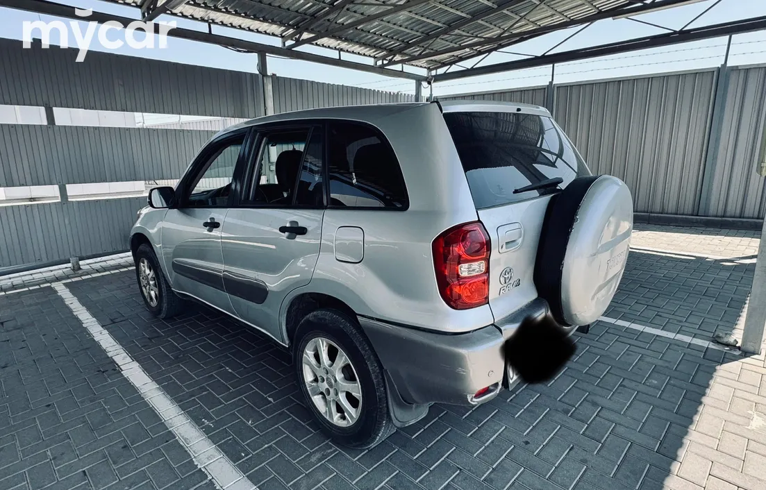 Toyota RAV4 2004