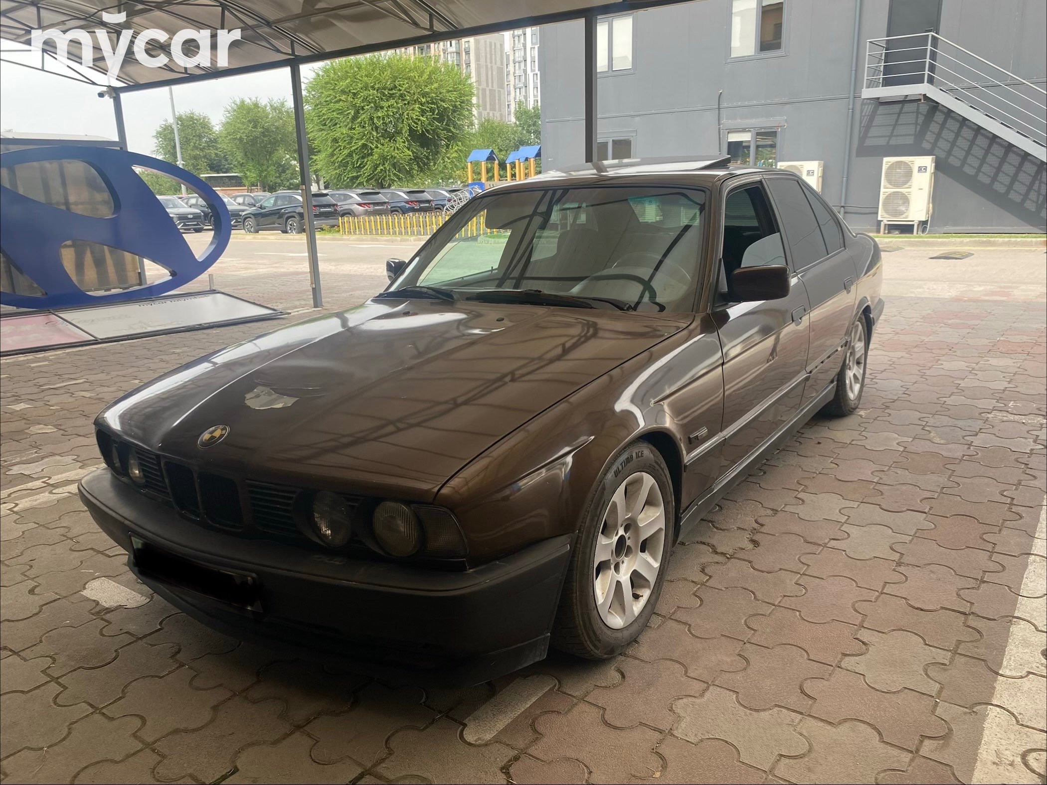 BMW 5 серия 1992