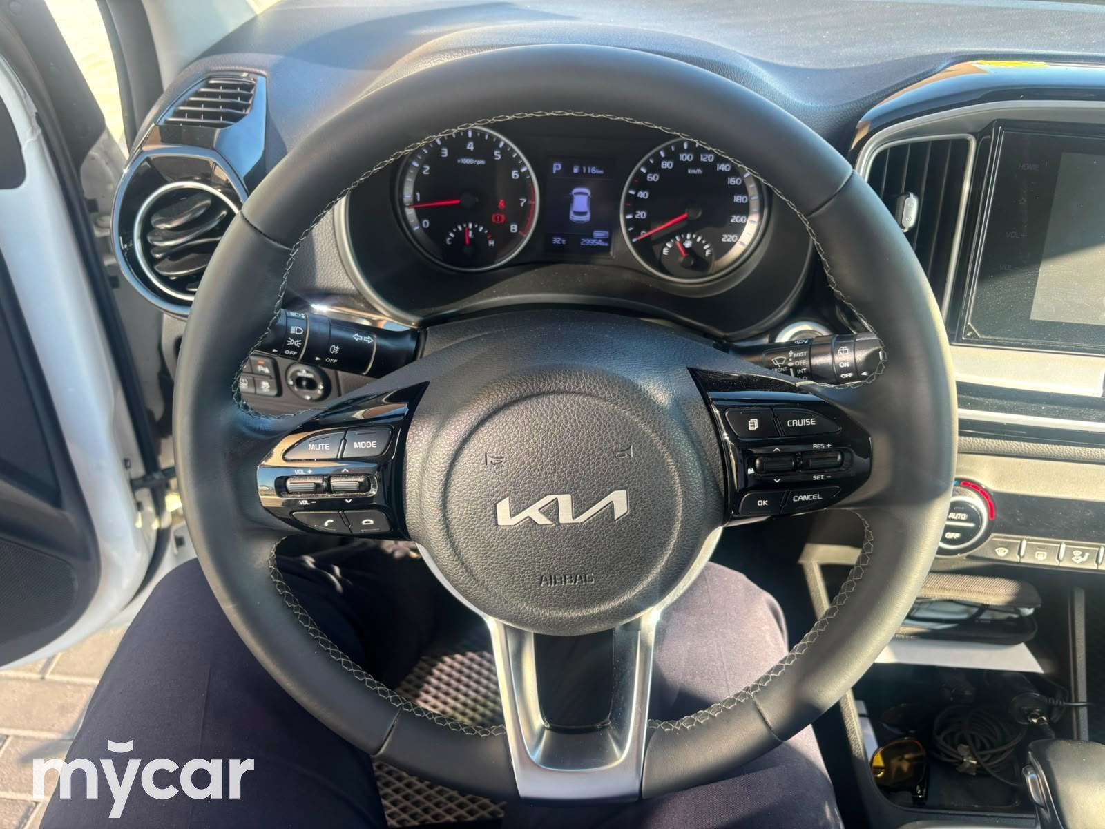 Kia KX1 2023