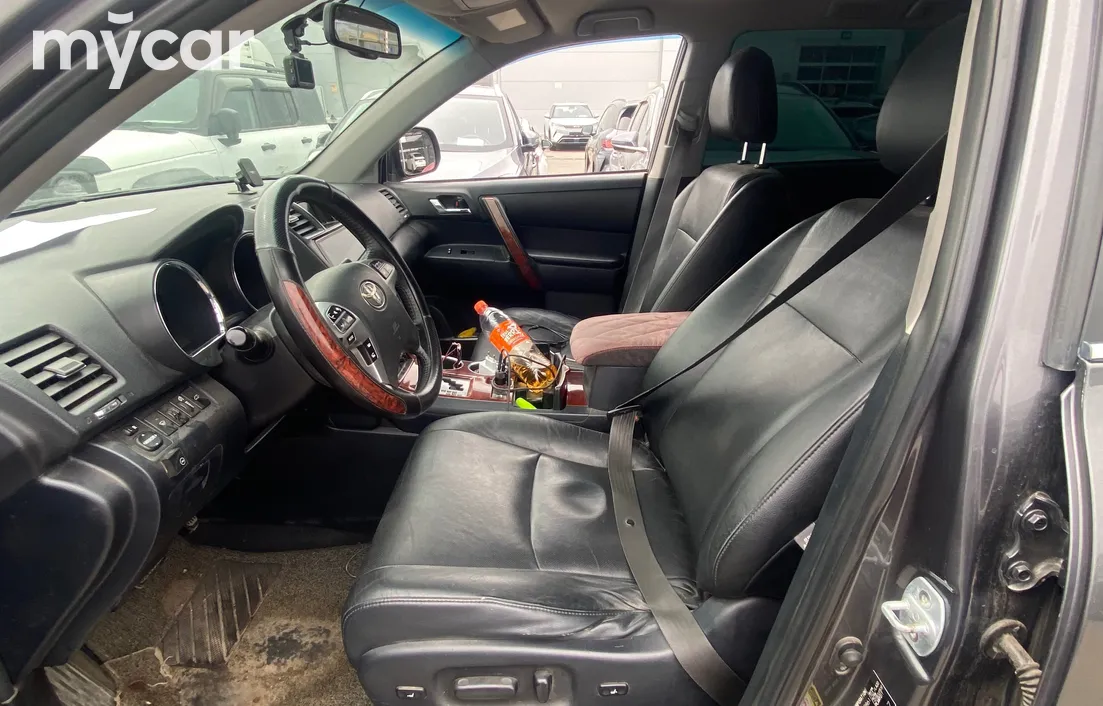 Toyota Highlander 2012