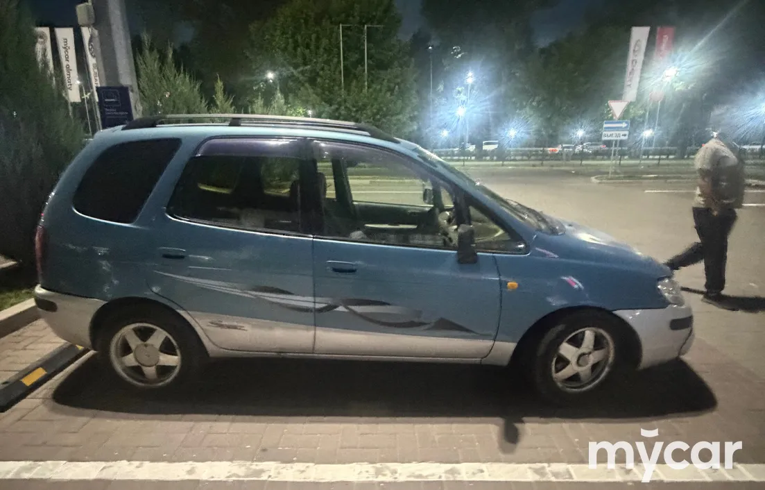 Toyota Corolla Spacio 1997