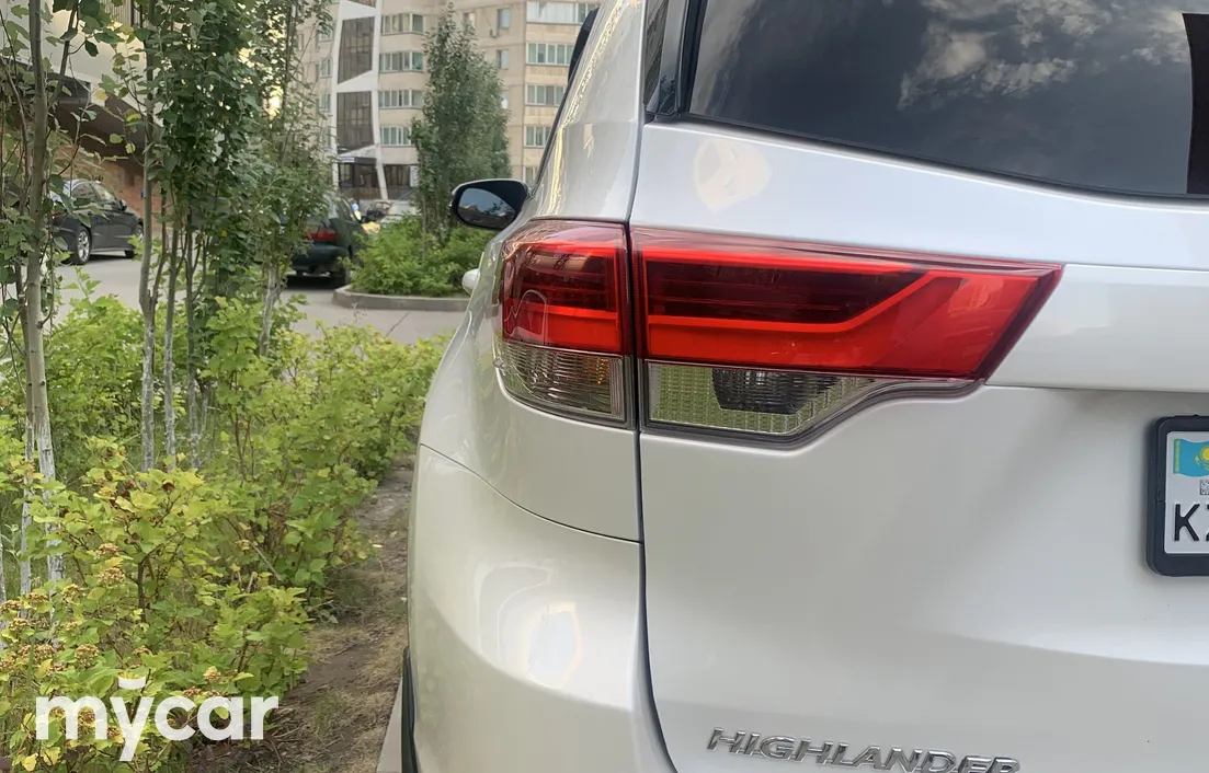 Toyota Highlander 2017