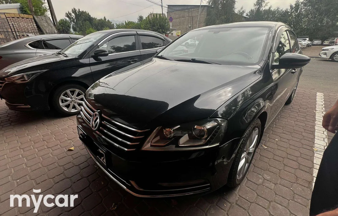 Volkswagen Passat 2012
