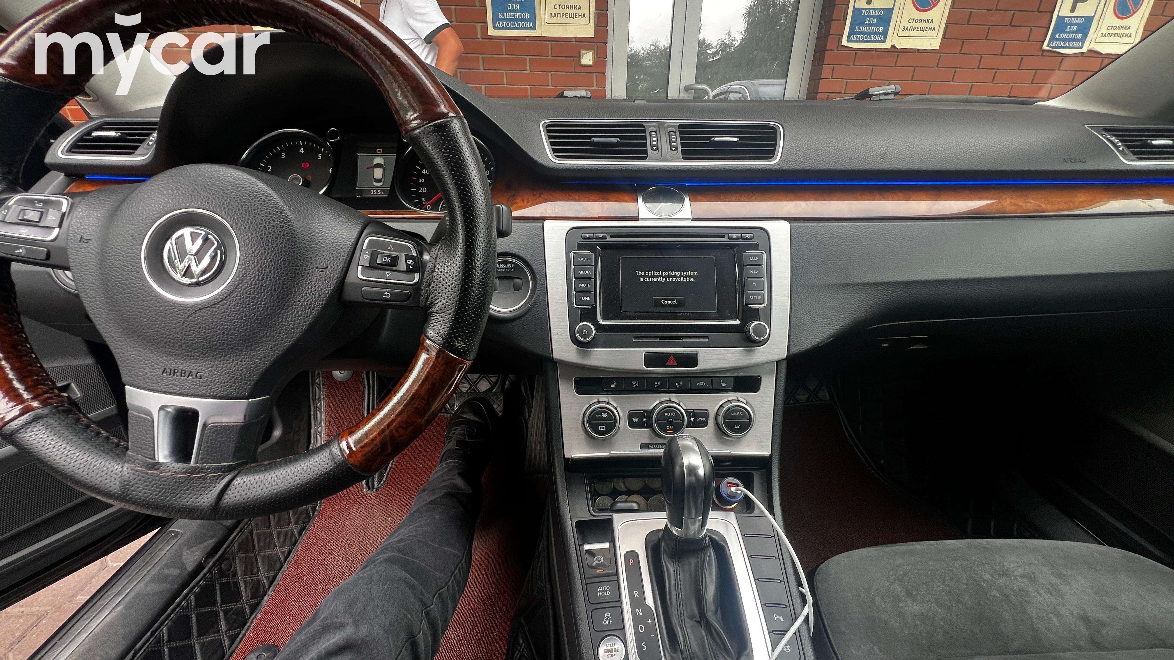 Volkswagen Passat 2012