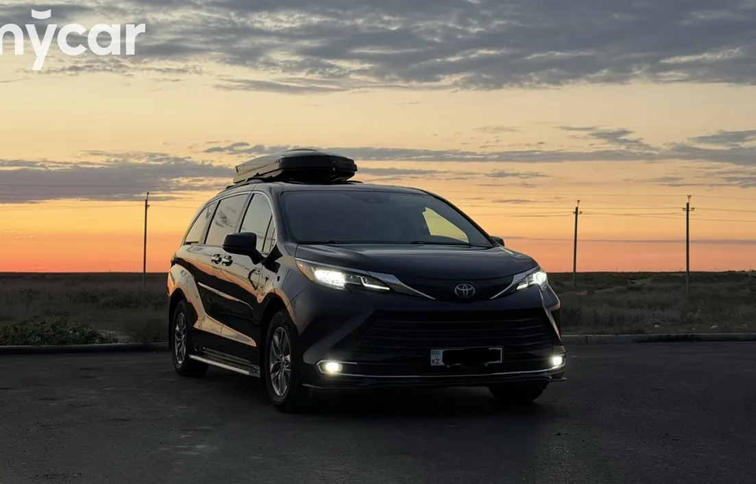 Toyota Sienna 2021