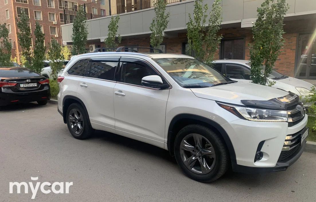 Toyota Highlander 2017