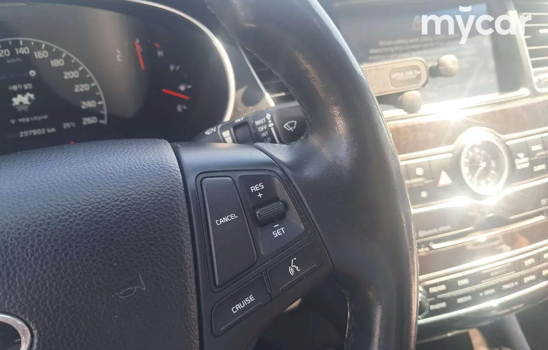 Kia K7 2013