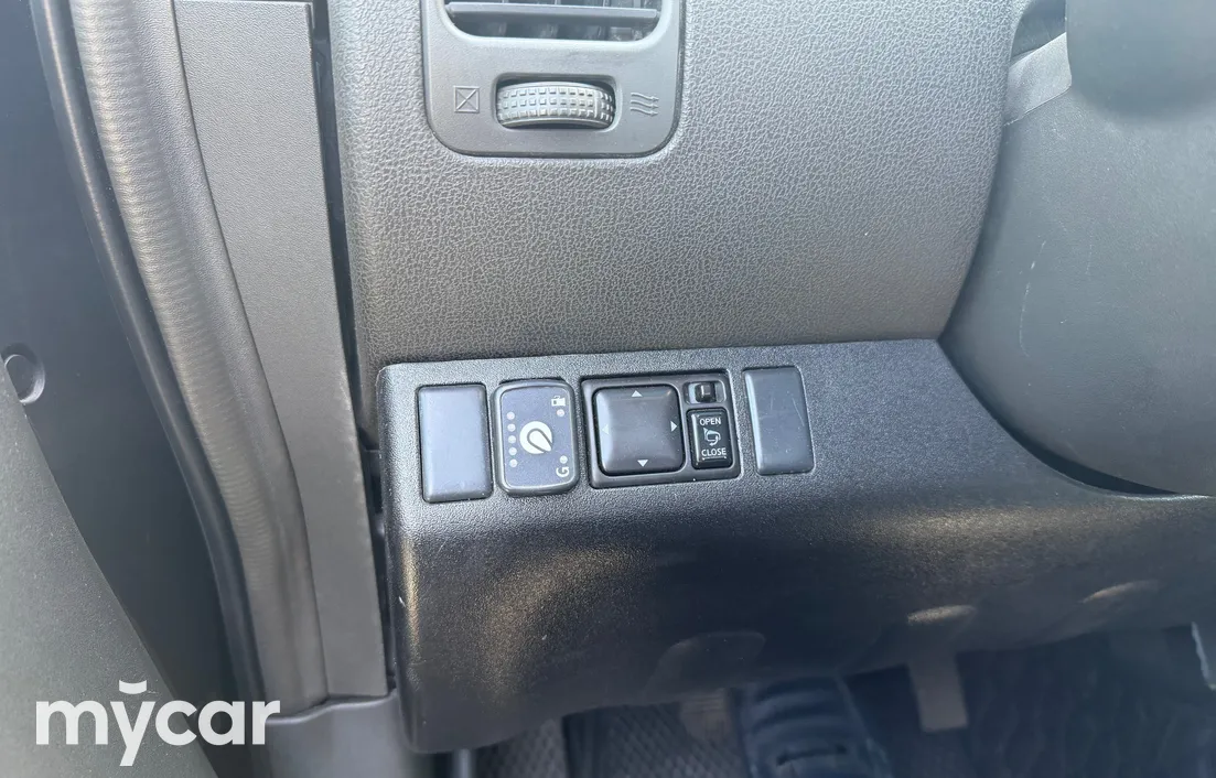 Nissan Pathfinder 2006