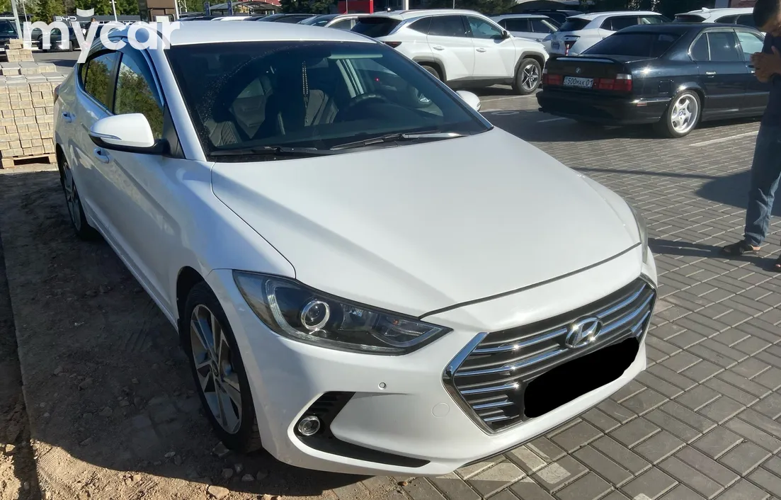 Hyundai Elantra 2017