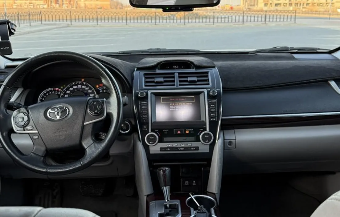 Toyota Camry 2013