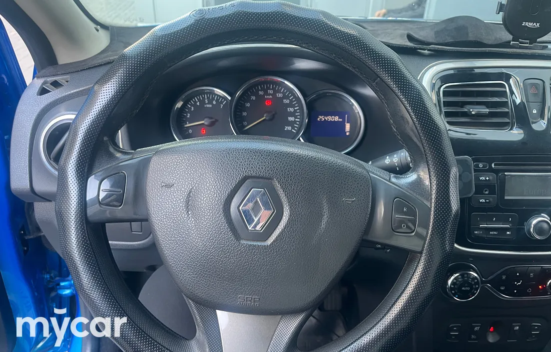 Renault Sandero 2014