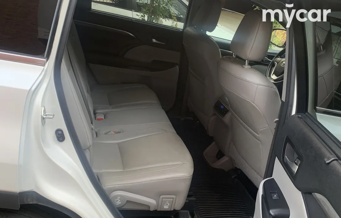 Toyota Highlander 2017