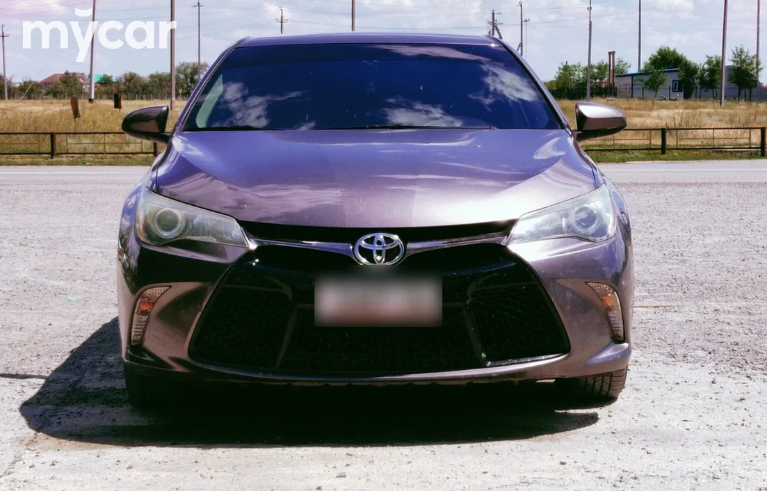 Toyota Camry 2016